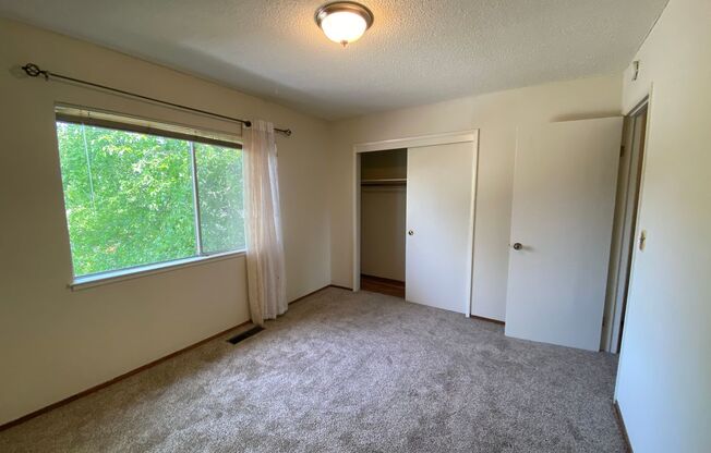 2 beds, 1 bath, $2,250, Unit 23 Baldwin Court Unit B