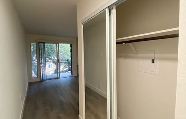 Studio, 1 bath, $2,095, Unit 315