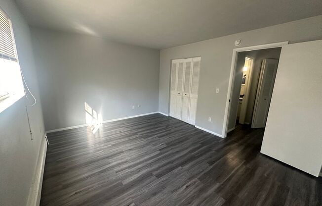 1 bed, 1 bath, $795, Unit 900 Parkview Ave. - Unit 21A