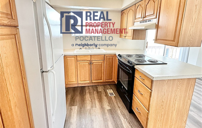 Spacious 4 Bed / 2 Bath Duplex | Garage + Split-Level Layout | Pet Negotiable