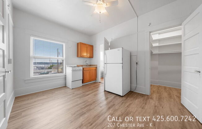207 CHESTER AVE