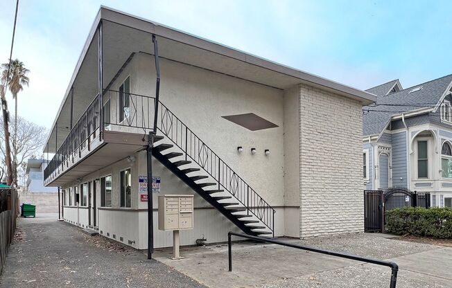 S. 9TH 67