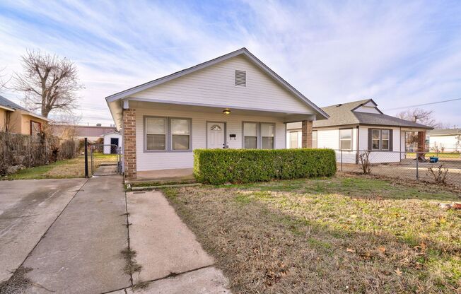 Spacious 4-Bed Gem with Modern Upgrades in the Heart of OKC