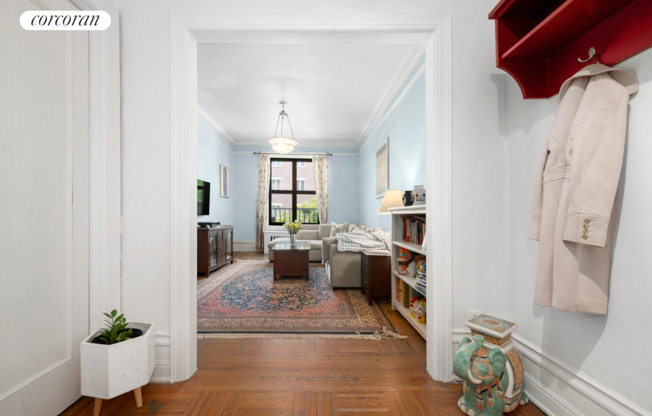 117 SEAMAN AVE