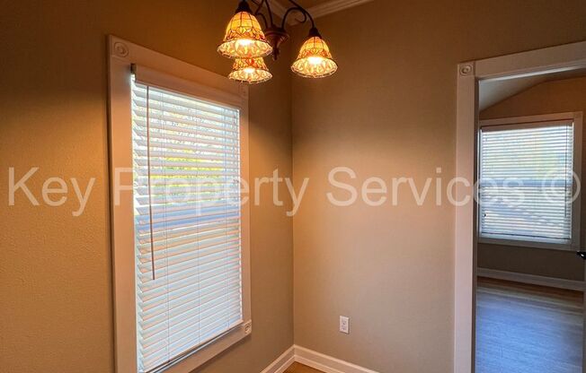 Charming One-Bedroom in Downtown Woodland