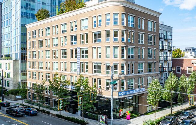 Lexington Apartments