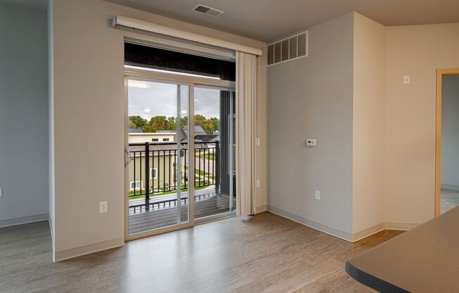 2 beds, 2 baths, 1,061 sqft, $1,505, Unit 902-314