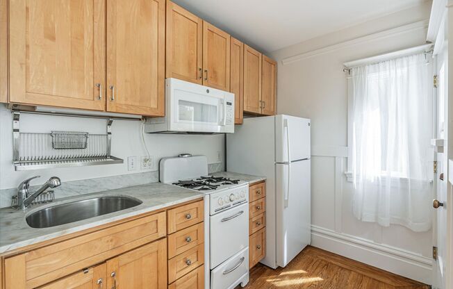 1 bed, 1 bath, $2,635