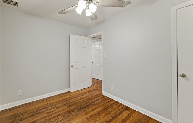 2 beds, 1 bath, $1,650