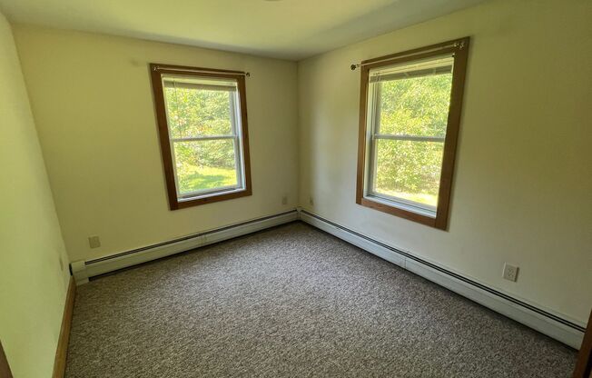 4 beds, 1 bath, $3,500, Unit Unit 1