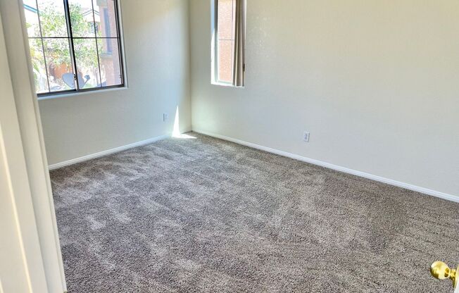 3 beds, 2 baths, $1,800