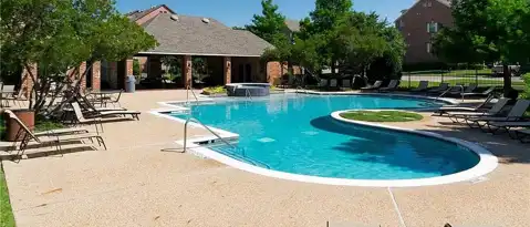 1506 BILTMORE LN