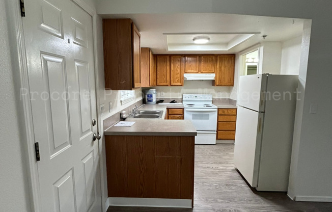 2 beds, 1.5 baths, 1,100 sqft, $1,195, Unit Unit 28