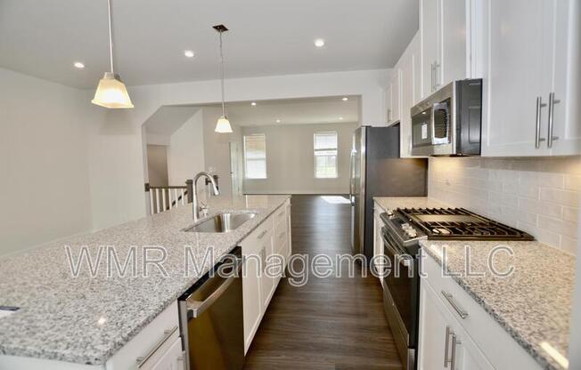 1122 NEWELL TOWNS LN