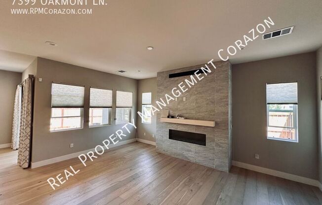 7399 OAKMONT LN