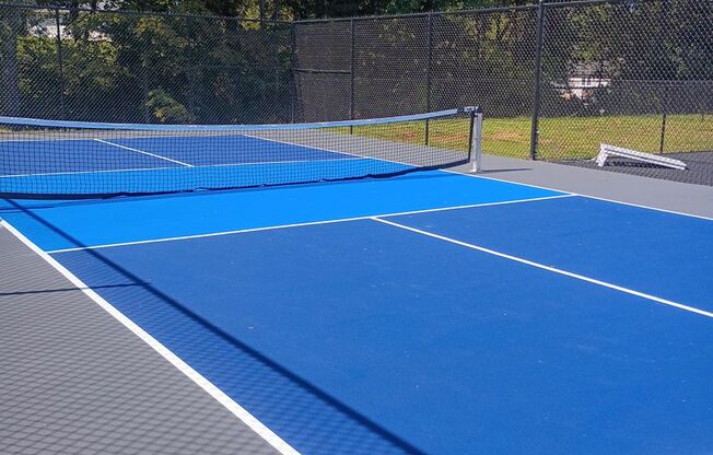 2 beds, 1.5 baths, 1,000 sqft, $1,395, Unit I66