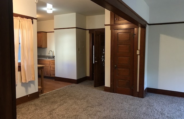 1 bed, 1 bath, 578 sqft, $1,695, Unit E