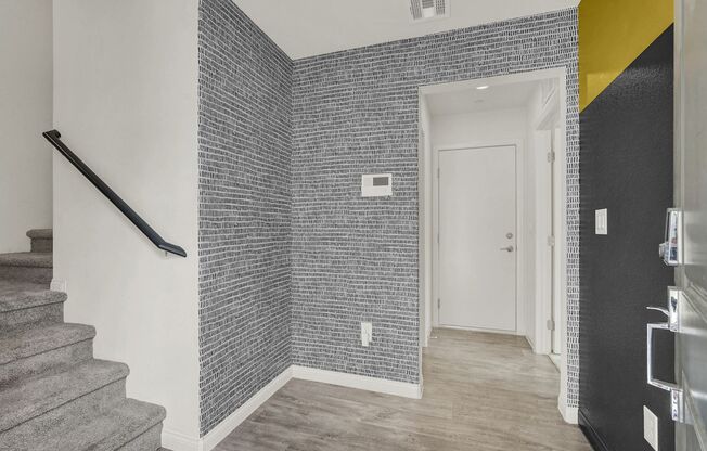 2662 CHAMPAGNE GOLD AVE