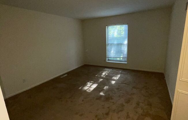 1 bed, 1 bath, 815 sqft, $1,395, Unit 22101