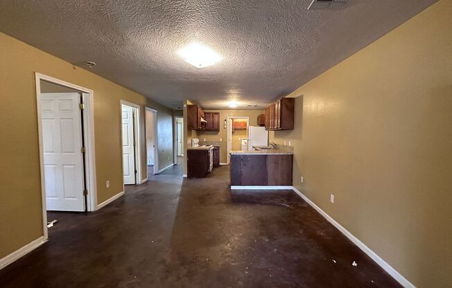 3/2 Duplex Available January