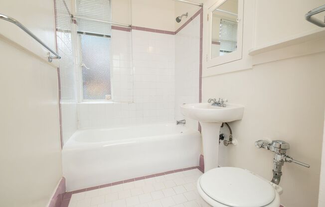 1 bed, 1 bath, 650 sqft, $1,335, Unit 101