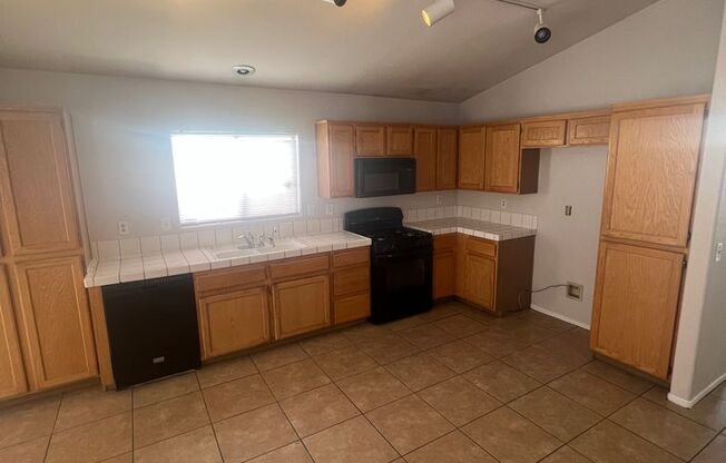 Single Story Home. Rent Ready!