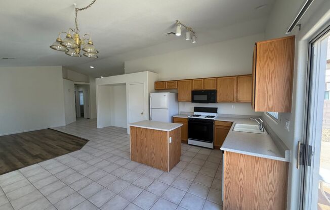 HOME FOR RENT CLOSE BY LOS PRADOS GOLF COURSE