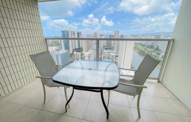 1 bed, 1 bath, 420 sqft, $2,080
