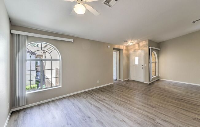 CONDO IN SUNHAMPTON!