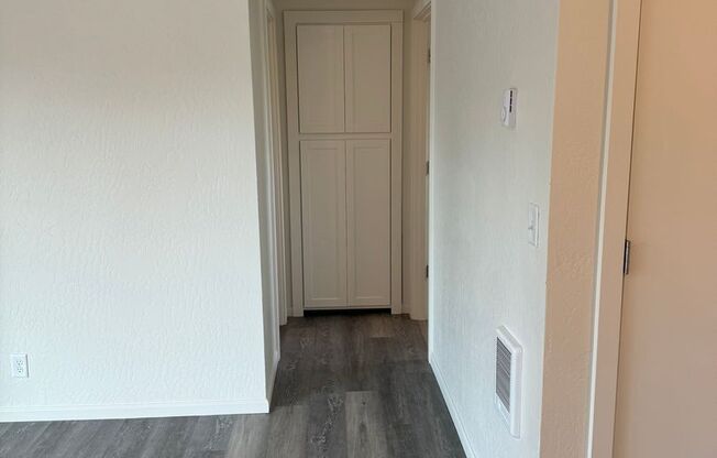 1 bed, 1 bath, $995