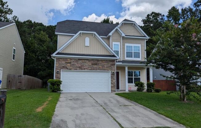AVAILABLE NOW- 4BR/3.5BA IN COLONY NORTH
