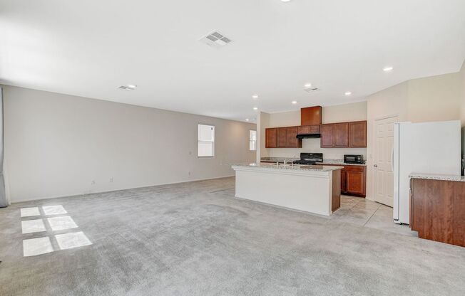 Beautiful home with 5 beds/3 baths plus loft in SW of Vegas