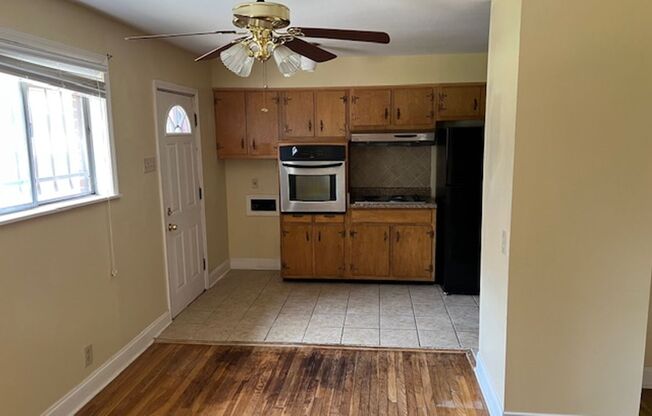 Two Bed One Bath in Volintine Evergreen
