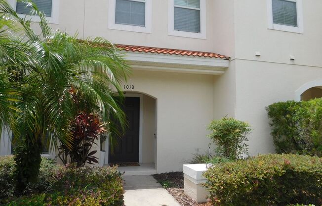 3/2.5 Townhome with private POOL! in Kissimmee