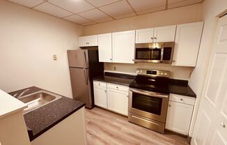 1 bed, 1 bath, 650 sqft, $1,050, Unit Unit 115