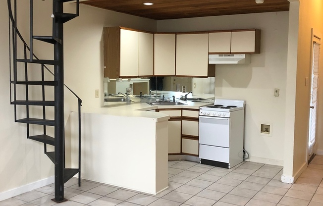 Bungalow with Private Fenced Back Yard. Waiting for you to call it Home.