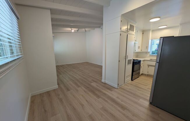 1 bed, 1 bath, $1,900