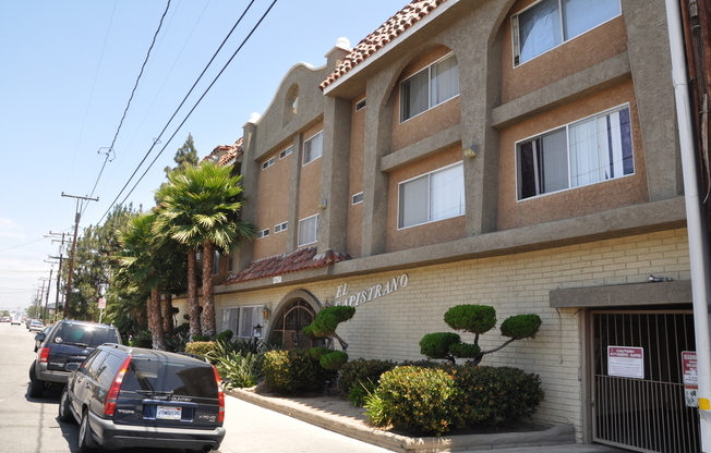 2 beds, 2 baths, 938 sqft, $2,395, Unit 0019