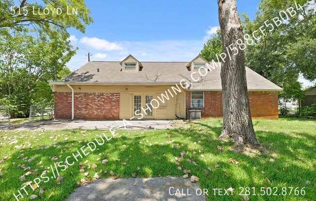 515 LLOYD LN