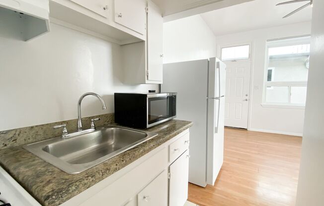 Studio, 1 bath, $1,995, Unit #8