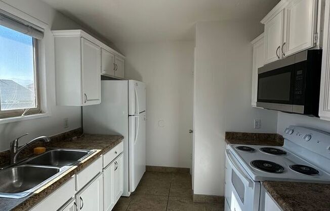 5943 W LODESTONE AVE