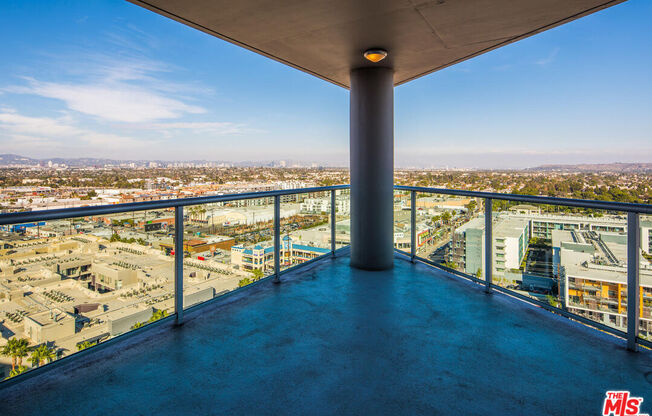 2 beds, 2.5 baths, 1,855 sqft, $8,500, Unit 1803