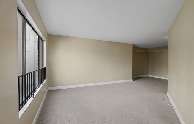 2 beds, 2 baths, $3,795, Unit # 432