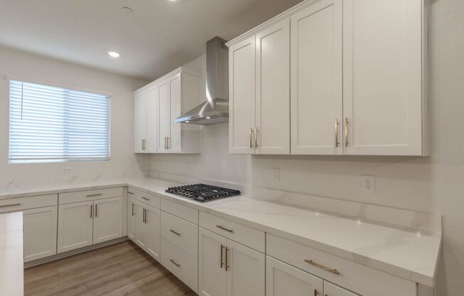 3 beds, 3.5 baths, $2,650