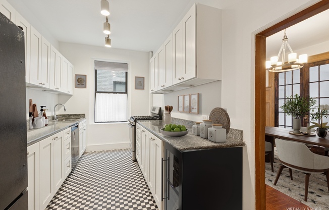 804 W 180 ST