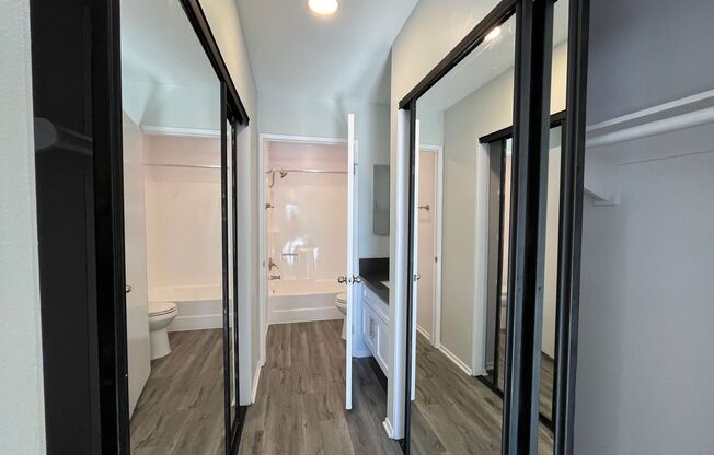 Studio, 1 bath, 595 sqft, $1,498, Unit 321