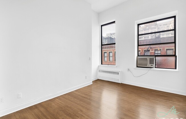 26 E 13 ST