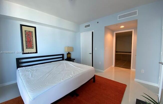 2 beds, 2 baths, 1,167 sqft, $4,700, Unit 475 Brickell Ave unit 4409