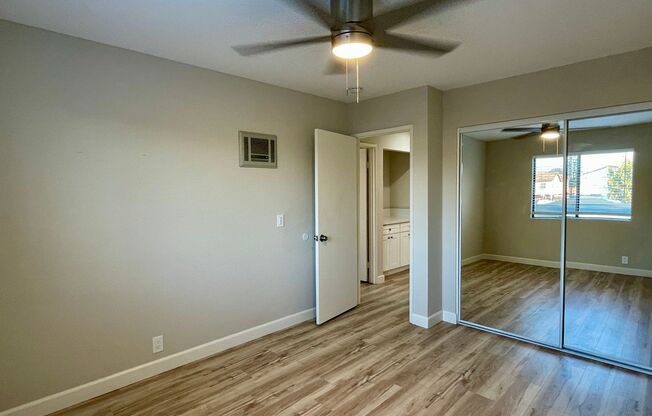 2 beds, 1 bath, $2,395, Unit Unit P