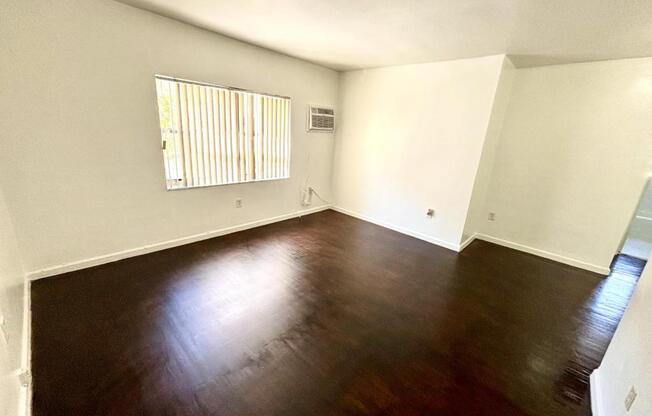 42 MAJORCA AVE